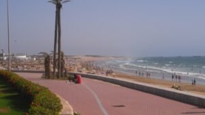 Strandpromenade von Agadir an der marokkanischen Atlantikküste