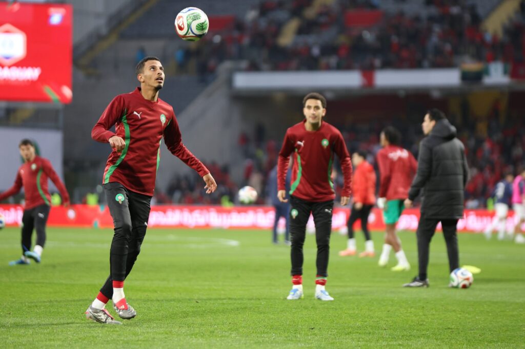 Azzedine Ounahi beim Aufwärmen mit der marokkanischen Nationalmannschaft