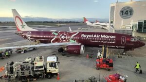 Boeing 737 MAX 8 von Royal Air Maroc am Flughafen