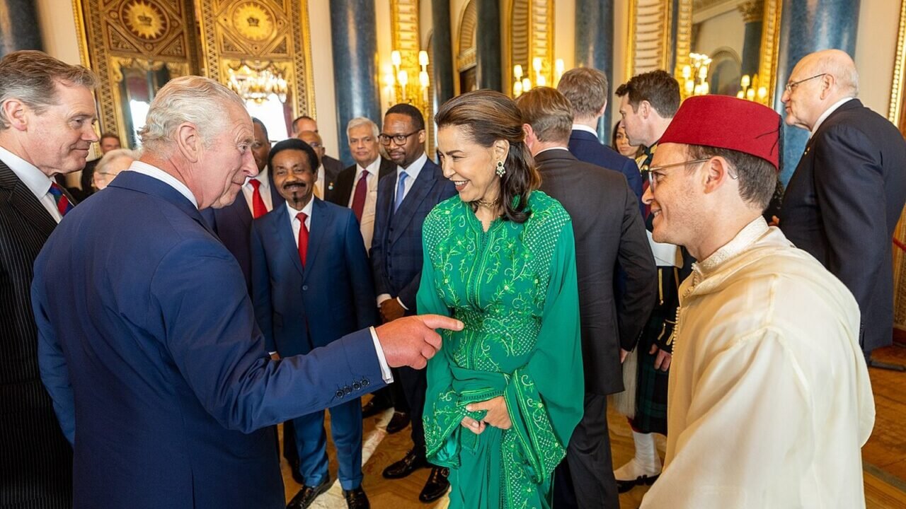 Prinzessin Lalla Meryem von Marokko im grünen Kaftan bei einem Empfang im Buckingham-Palast 2023